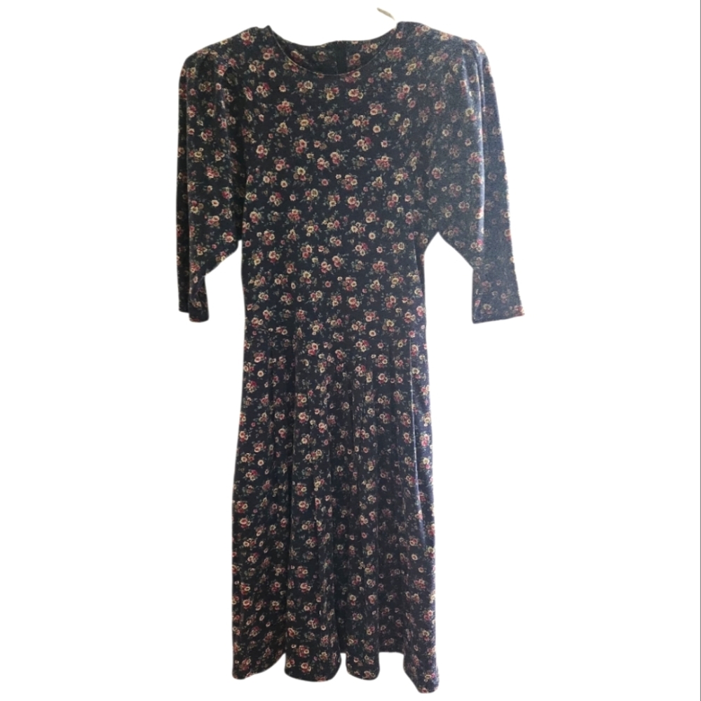 Paquette Too!  Retro vintage floral maxi dress pleated skirt size 4